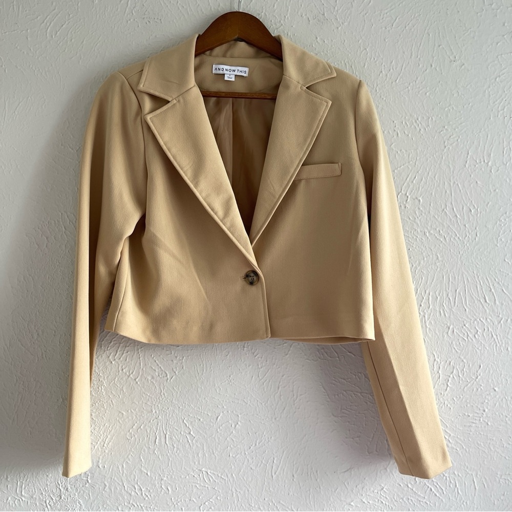And Now This Women's Cropped Single Button Notched Collar Blazer Size S